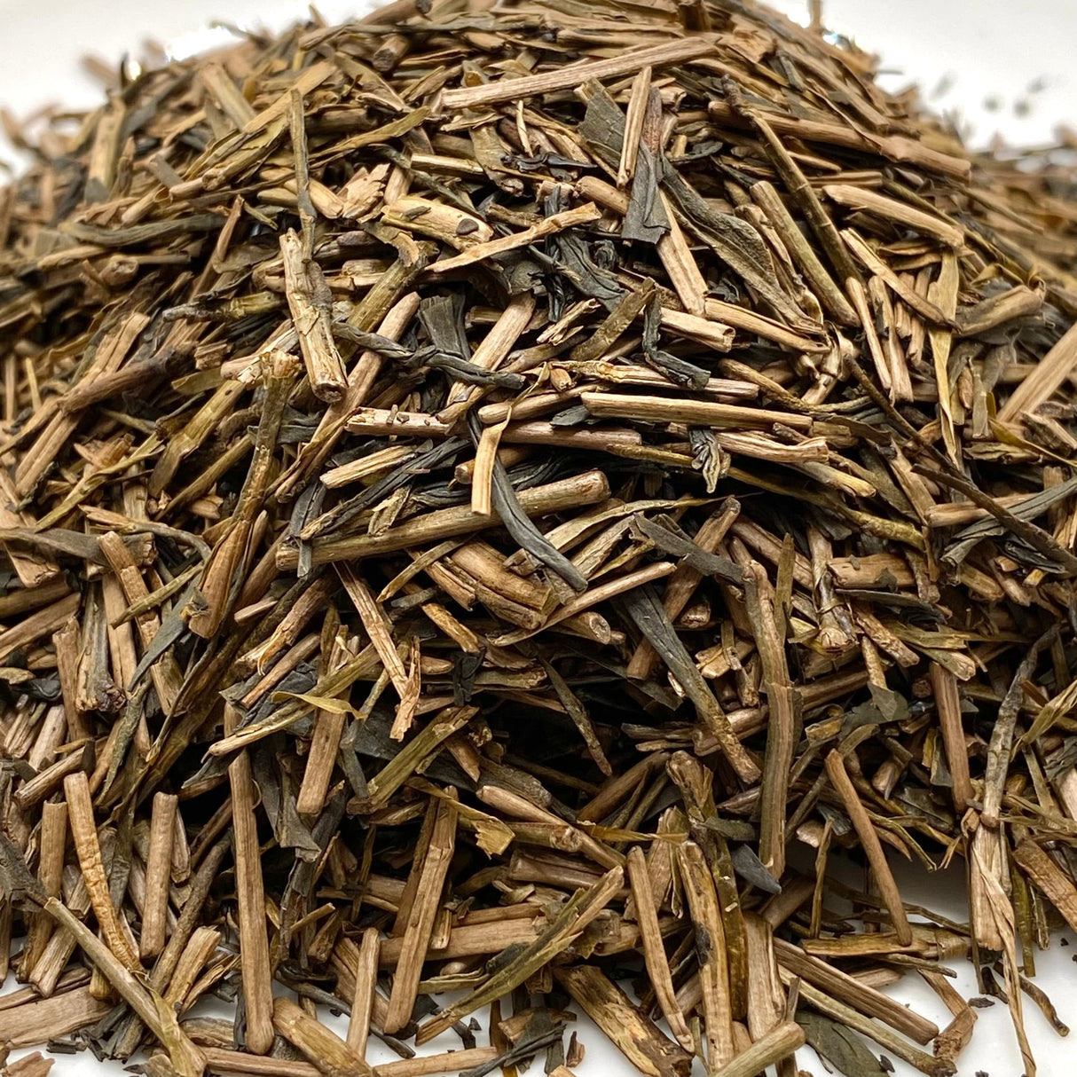 Azuma Tea Garden: Roasted Green Tea Stems, Kukihojicha - yumenet.live