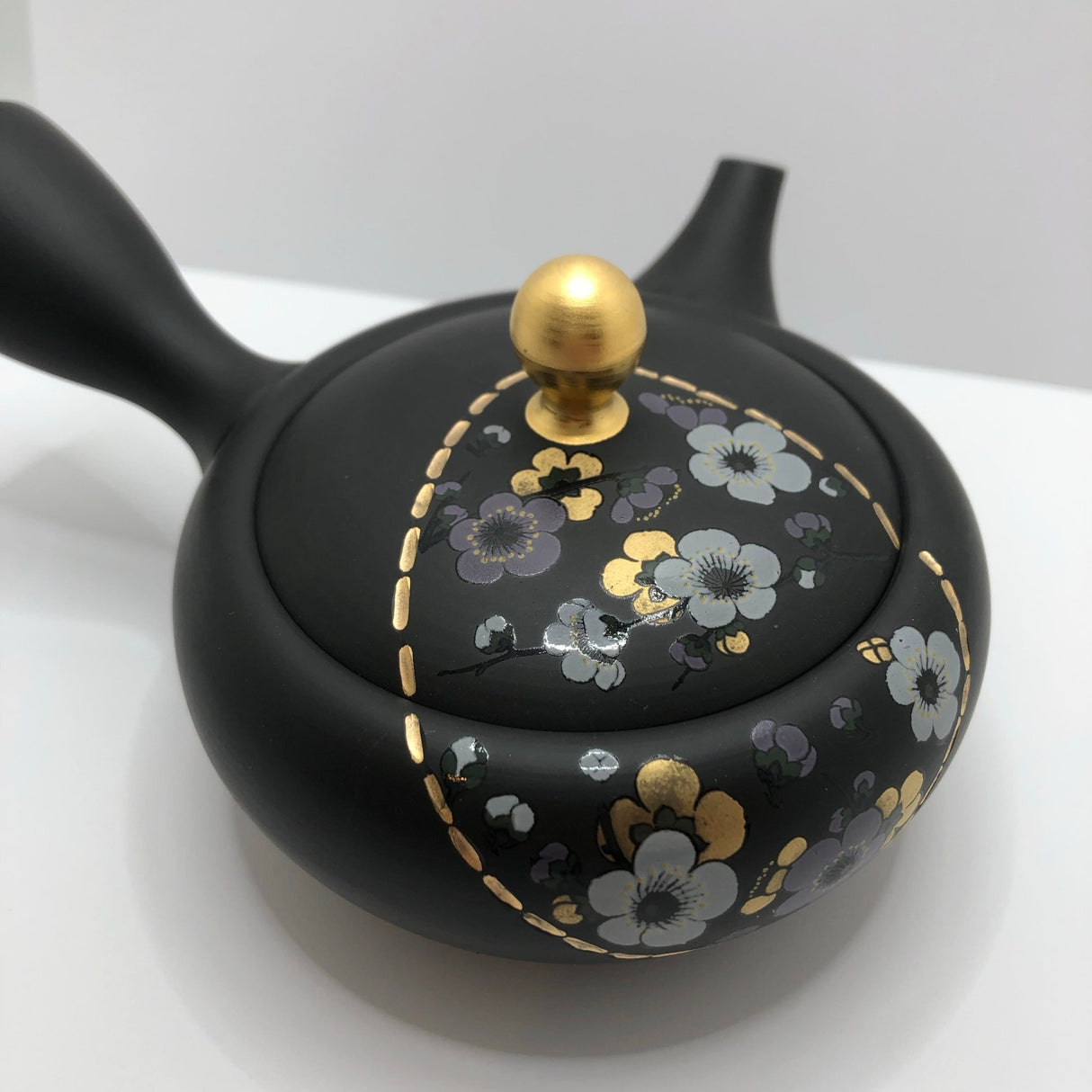 Isobe Ceramics mi123: Tokoname Kyusu Golden Sakura by Shouhou 250 ml 金彩桜 - yumenet.live