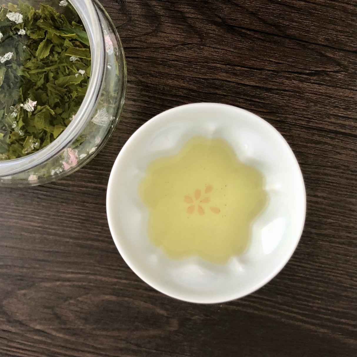 Sakura Shaped Porcelain Tea Cup - yumenet.live