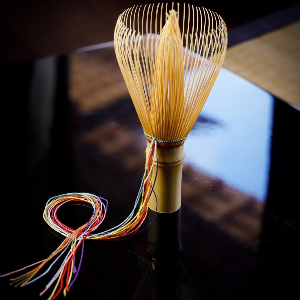 Suikaen Tanimura Yasuburo: Seven Colored Chasen Shin Matcha Whisk 七色茶筌 - yumenet.live