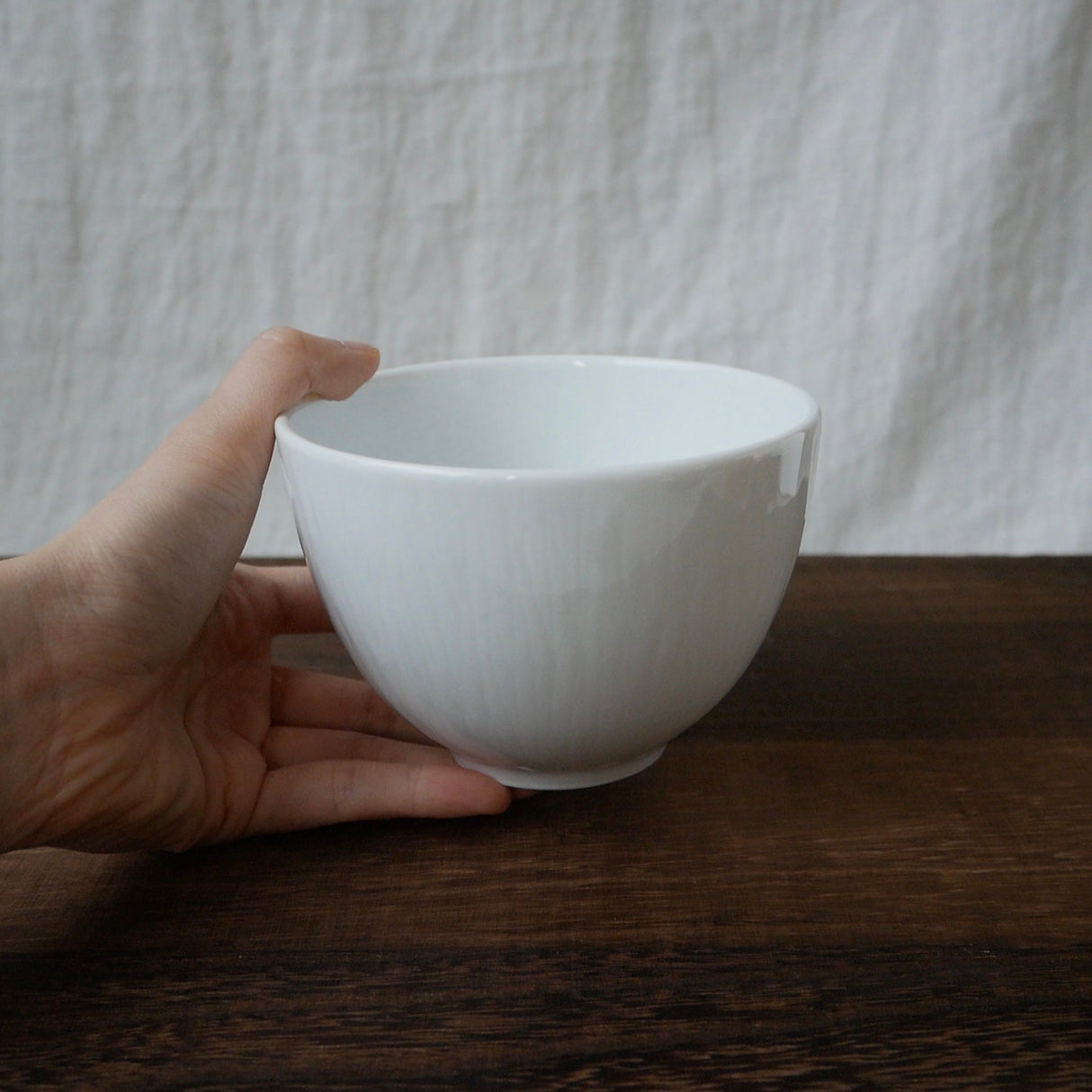 Yamani - Miyama Tableware: "Crease" Matcha Bowl Snow White - yumenet.live