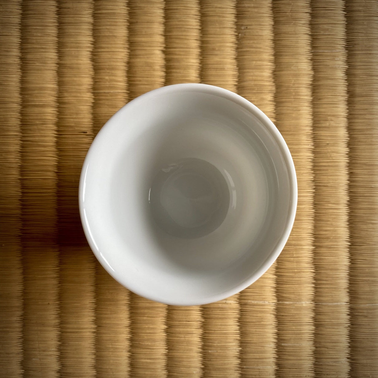 Yamatane: Tea Professional's White Porcelain Tea Cup - Small - yumenet.live