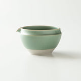おりがみ茶 松風グリーン 美濃焼 磁器 抹茶茶碗 注ぎ口付き 抹茶碗 松風グリーン