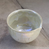 Kiwakoto Suikaen Matcha Pouring Bowl Pearl パール片口抹茶碗