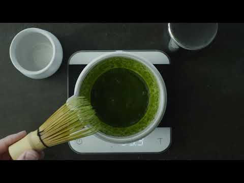 おりがみ茶 松風グリーン 美濃焼 磁器 抹茶茶碗 注ぎ口付き 抹茶碗 松風グリーン
