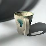 Hiroshi Hirai: Heart Shaped Mug Cup, Green Accents - yumenet.live