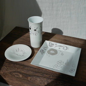 Kamigata Ryugi: Haiku Series Plate Set, Silver - yumenet.live