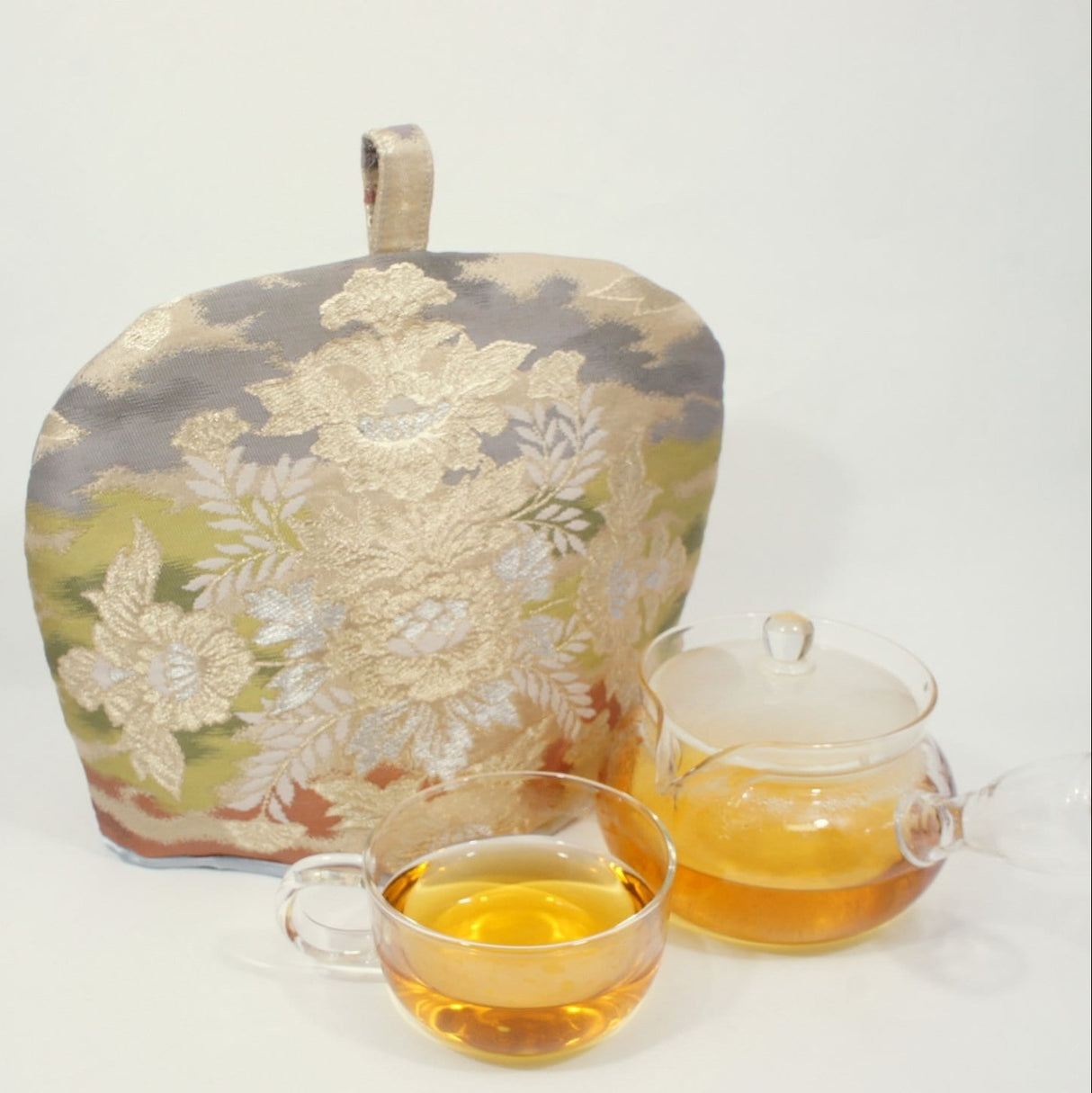 Kimono Sash Tea Cozy #2: Peony (silver lining) by mami.mano - yumenet.live
