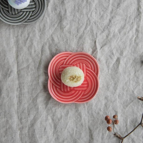 Oda Pottery: Wagashi Plate Red (10.5 cm) - yumenet.live