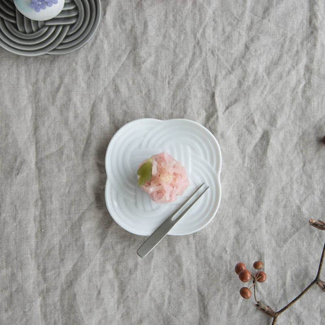 Oda Pottery: Wagashi Plate White (10.5 cm) - yumenet.live