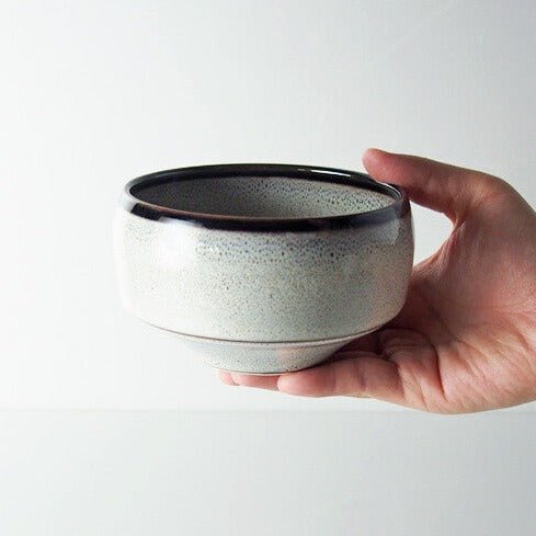 Saikai Ceramics: Hakuwan - Shiroyuzu, White Yuzu Porcelain Matcha Bowl with Gift Box - yumenet.live