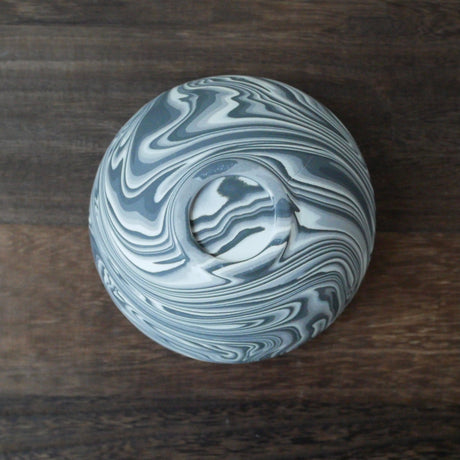 Shinro Yamamoto: Marble Porcelain Matcha Bowl 650 - yumenet.live