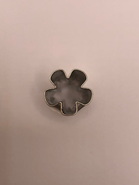 Tomiz: 2-ways Sakura Cookie Cutter - yumenet.live