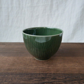 Yamani - Miyama Tableware: "Crease" Matcha Bowl Oribe Green - yumenet.live