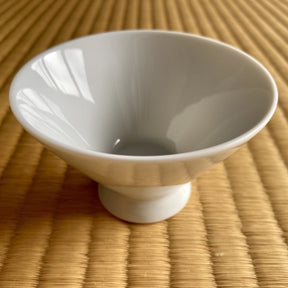 Yamatane: Tea Professional's White Porcelain Tea Cup - Asagao - yumenet.live