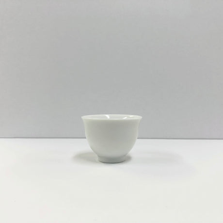 Yamatane: Tea Professional's White Porcelain Tea Cup - Small - yumenet.live